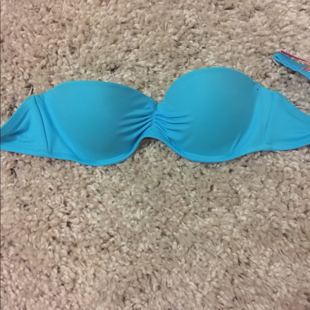 Victoria’s Secret Bikini top